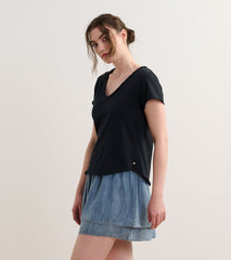 Hatley Sadie V-Neck Tee - Black