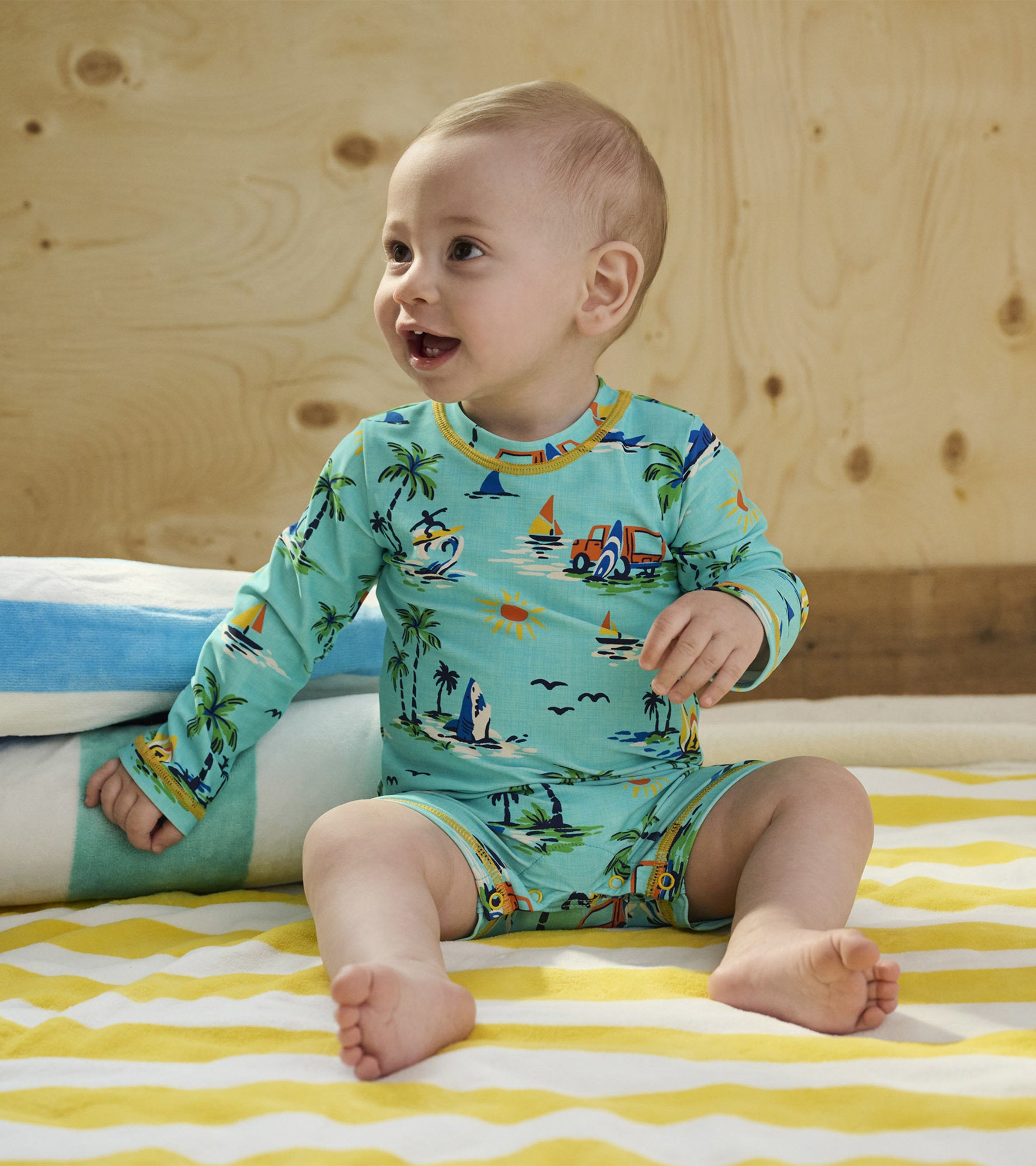 Hatley Baby Boys Vintage Holiday One-Piece Rashguard